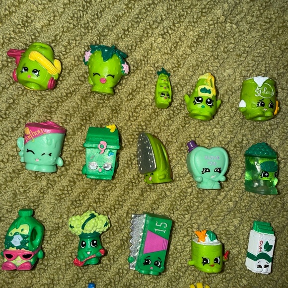 Shopkins! - Picture 2 of 3